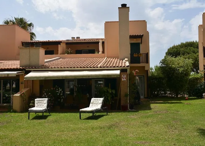 Vilamoura Family-garden Villa *