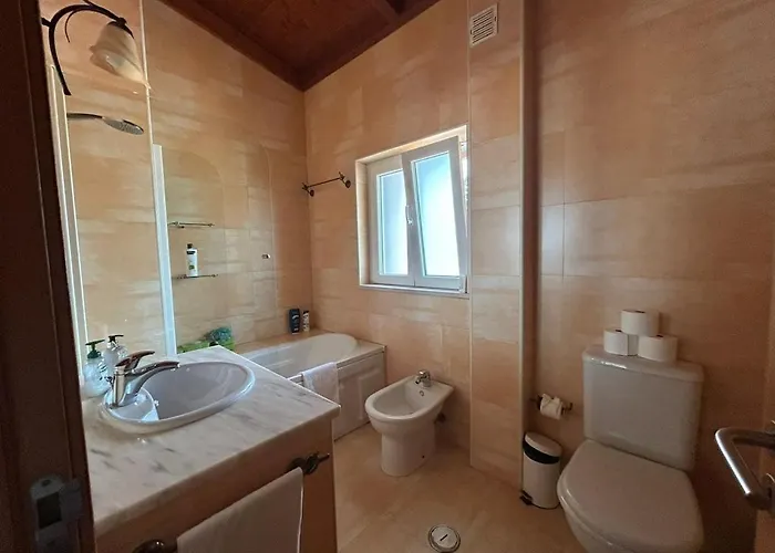 Vilamoura Family-garden Villa